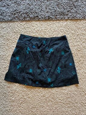 Greyson Black Skort with Teal Floral Accents Lost Bloom Phoenix Skirt - Medium
